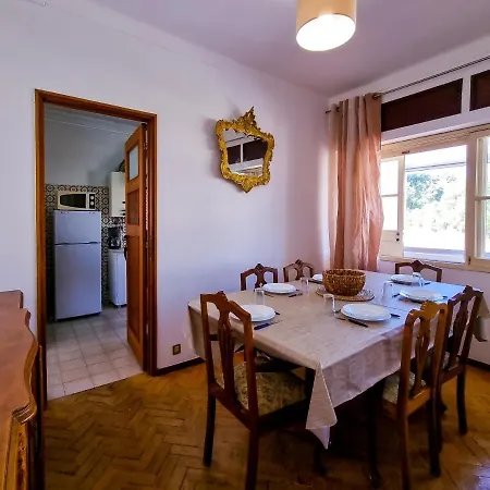 Апартаменты Flh Balcony Family